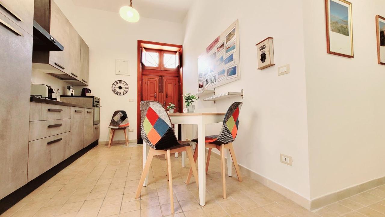 Zanzi 'S Charming Rooms Avola Exterior photo
