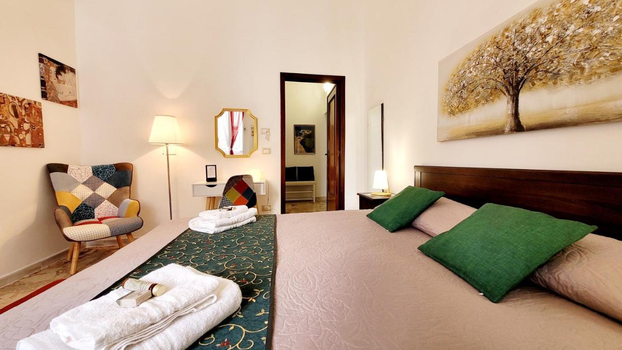 Zanzi 'S Charming Rooms Avola Exterior photo